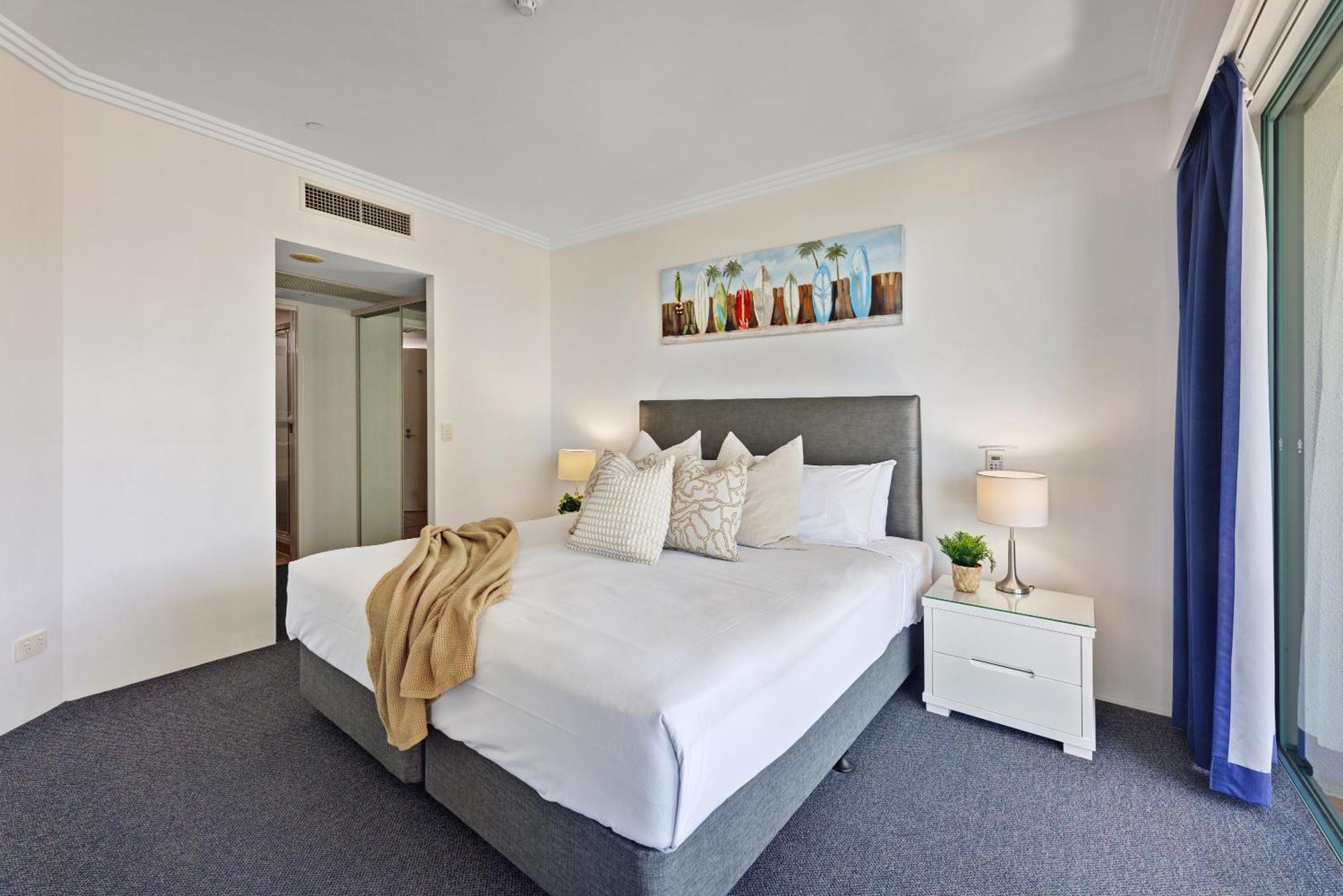 Holiday Holiday Crown Towers غولد كوست المظهر الخارجي الصورة