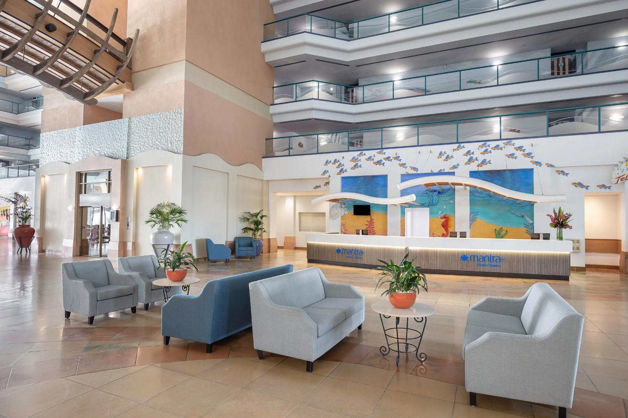 Holiday Holiday Crown Towers غولد كوست المظهر الخارجي الصورة