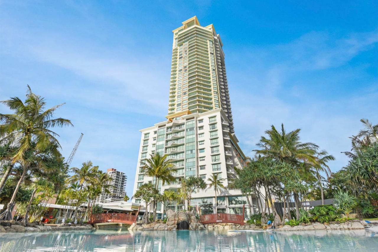 Holiday Holiday Crown Towers غولد كوست المظهر الخارجي الصورة